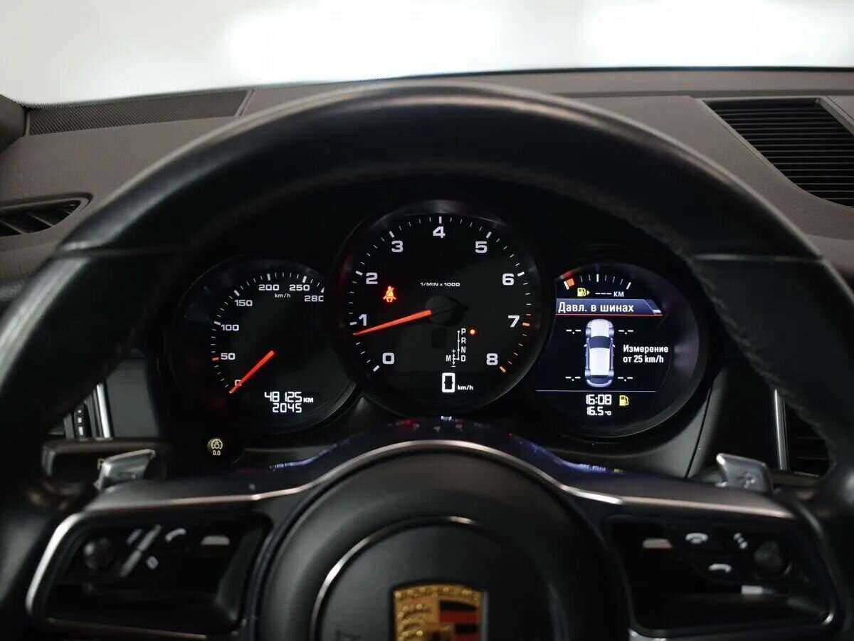 Porsche Macan с пробегом — 2018 год. Фото: #17