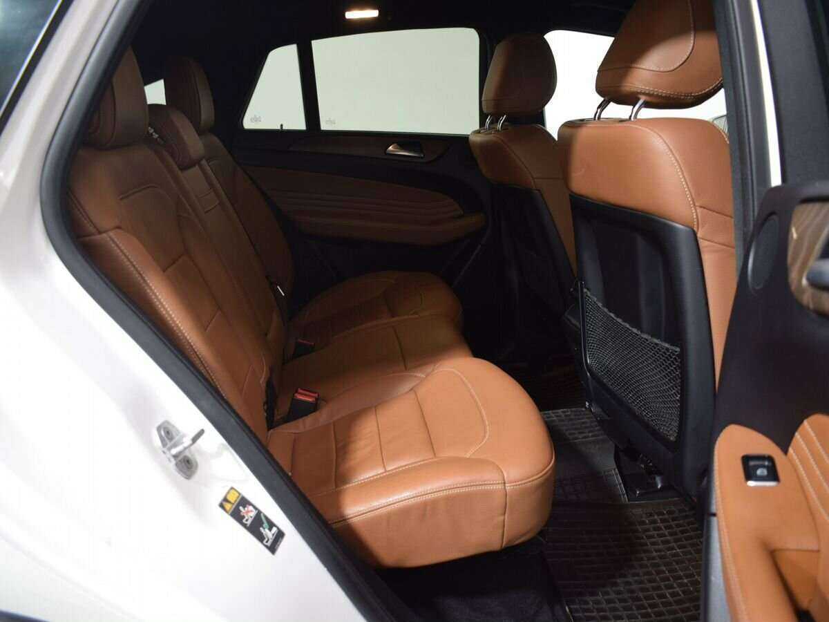 Mercedes-Benz GLE Coupe с пробегом — 2016 год. Фото: #17