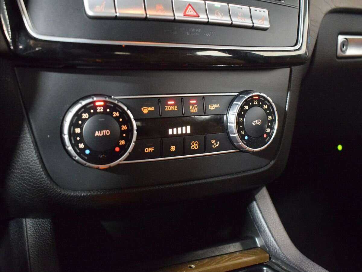 Mercedes-Benz GLE Coupe с пробегом — 2016 год. Фото: #24