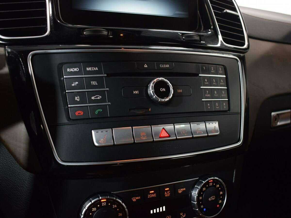 Mercedes-Benz GLE Coupe с пробегом — 2016 год. Фото: #25