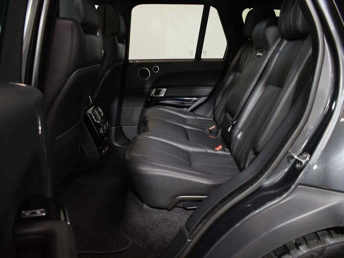 Land Rover Range Rover с пробегом — 2016 год. Фото: #10