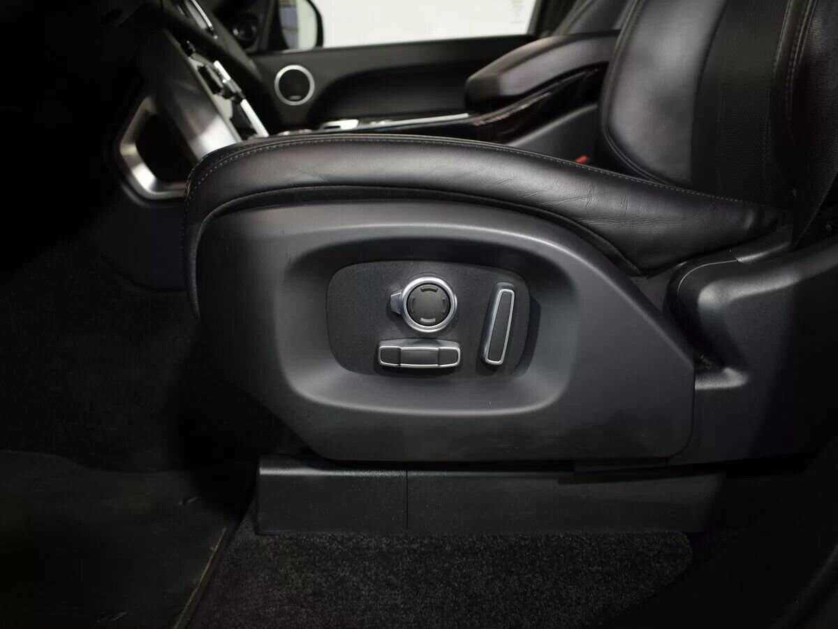 Land Rover Range Rover с пробегом — 2016 год. Фото: #14