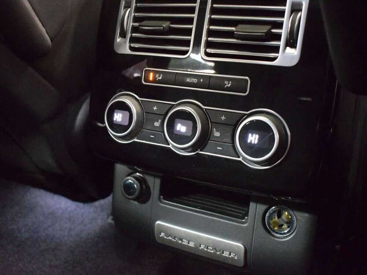 Land Rover Range Rover с пробегом — 2016 год. Фото: #20