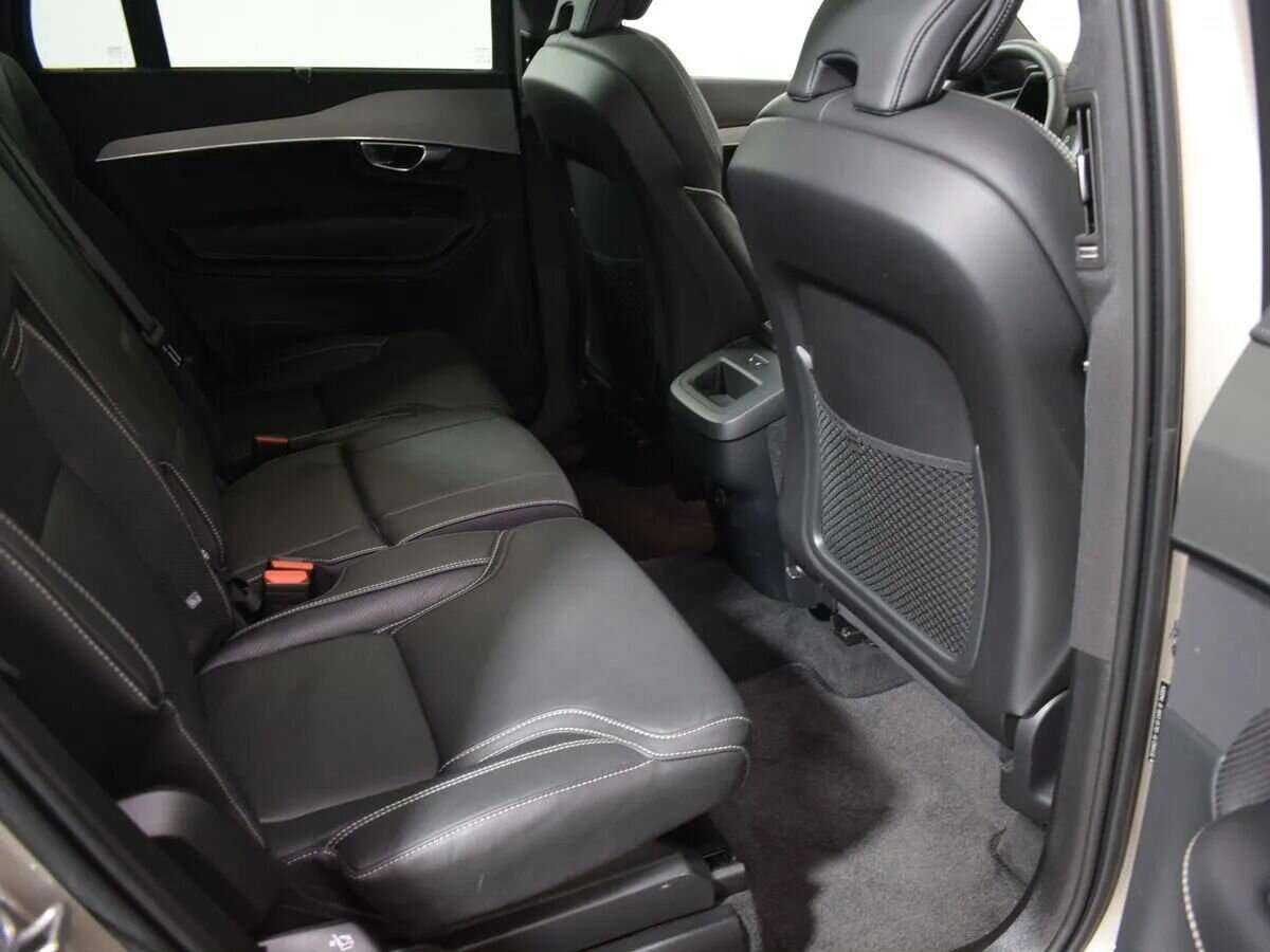 Volvo XC90 с пробегом — 2023 год. Фото: #8