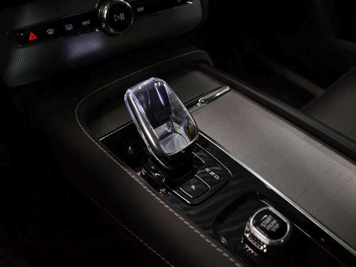 Volvo XC90 с пробегом — 2023 год. Фото: #15