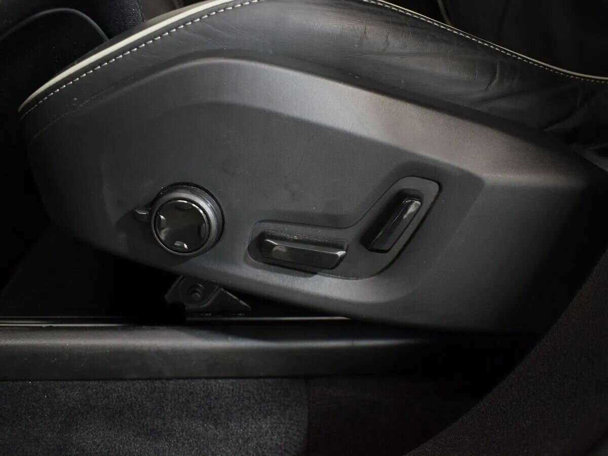 Volvo XC90 с пробегом — 2023 год. Фото: #19