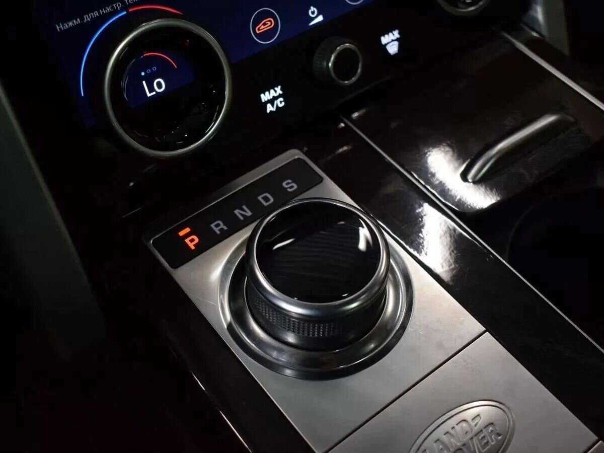 Land Rover Range Rover с пробегом — 2019 год. Фото: #24