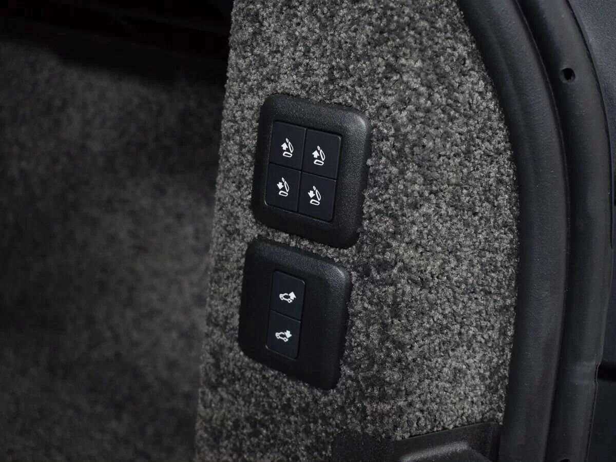 Land Rover Range Rover с пробегом — 2019 год. Фото: #28