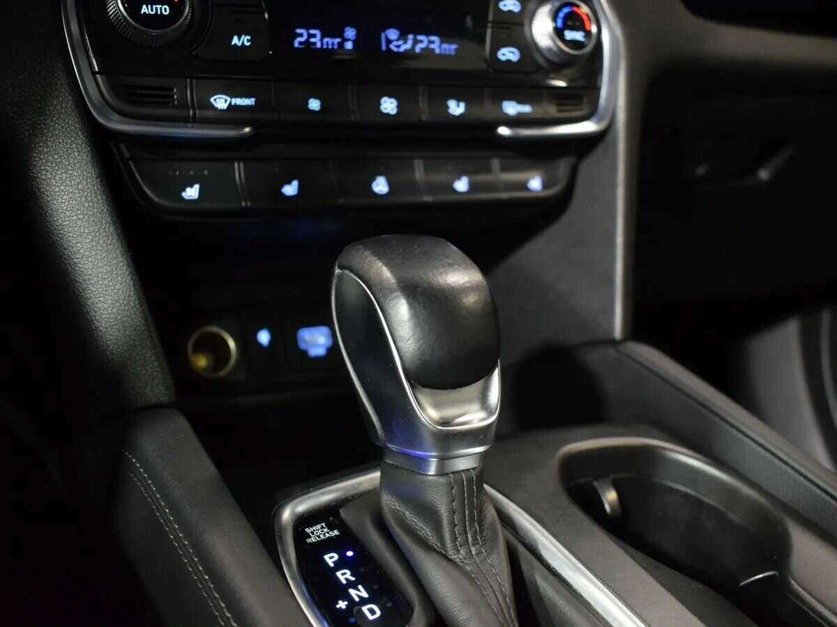 Hyundai Santa Fe с пробегом — 2020 год. Фото: #24