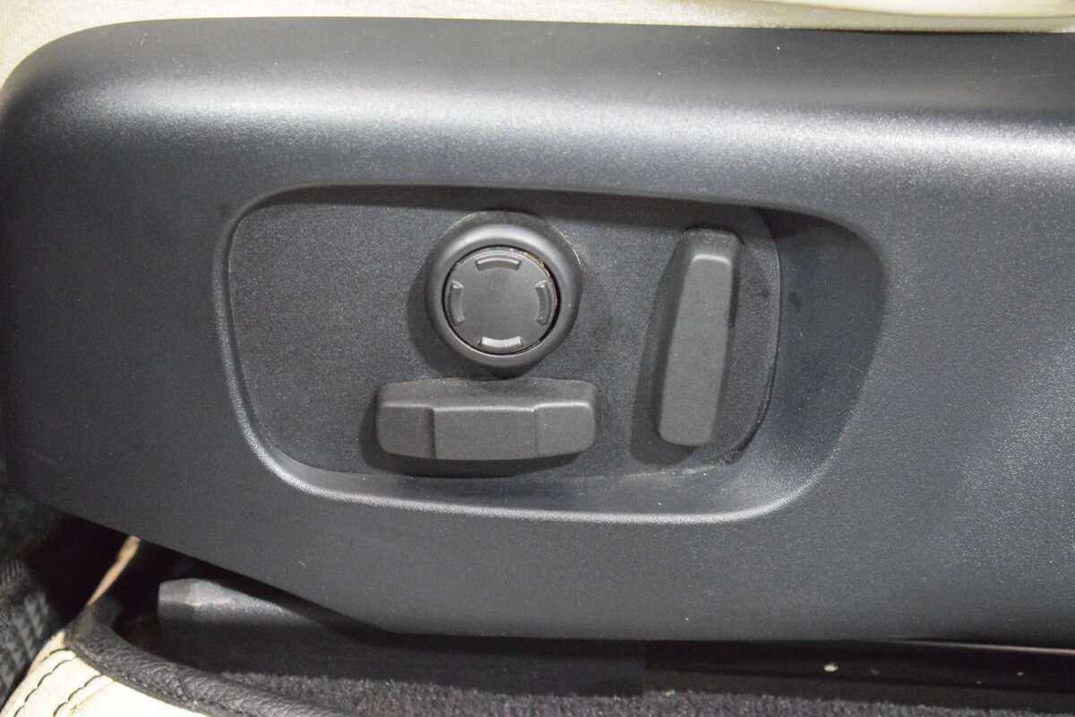 Land Rover Range Rover Sport с пробегом — 2018 год. Фото: #8