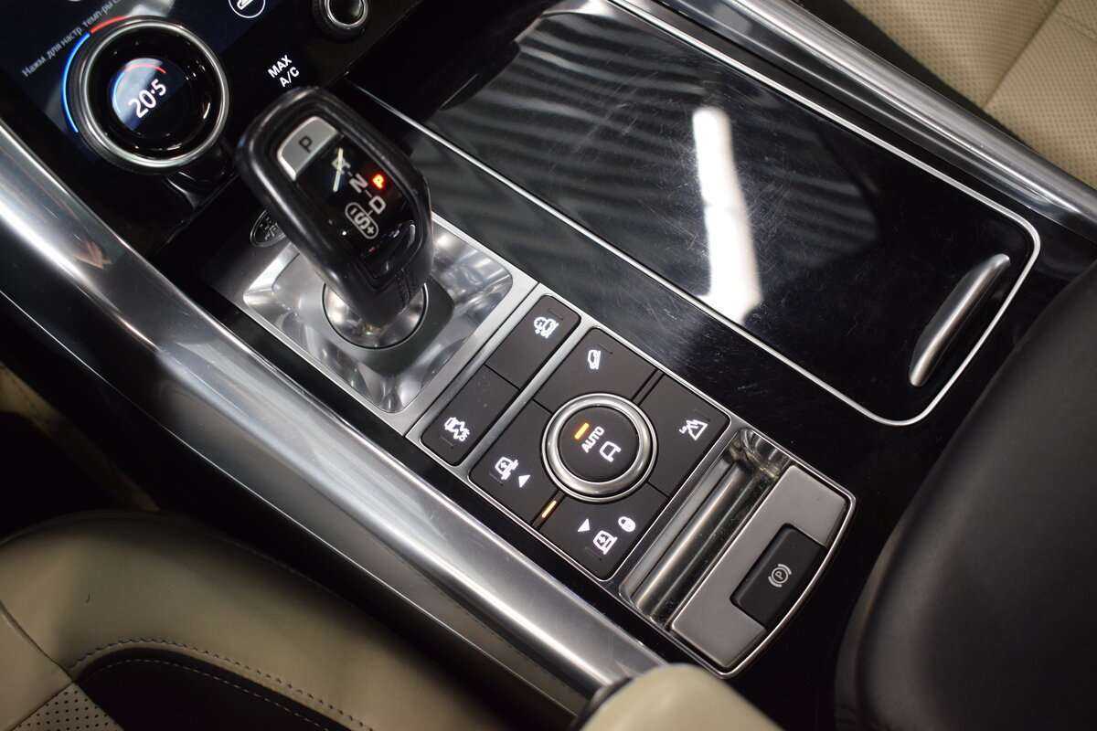 Land Rover Range Rover Sport с пробегом — 2018 год. Фото: #18