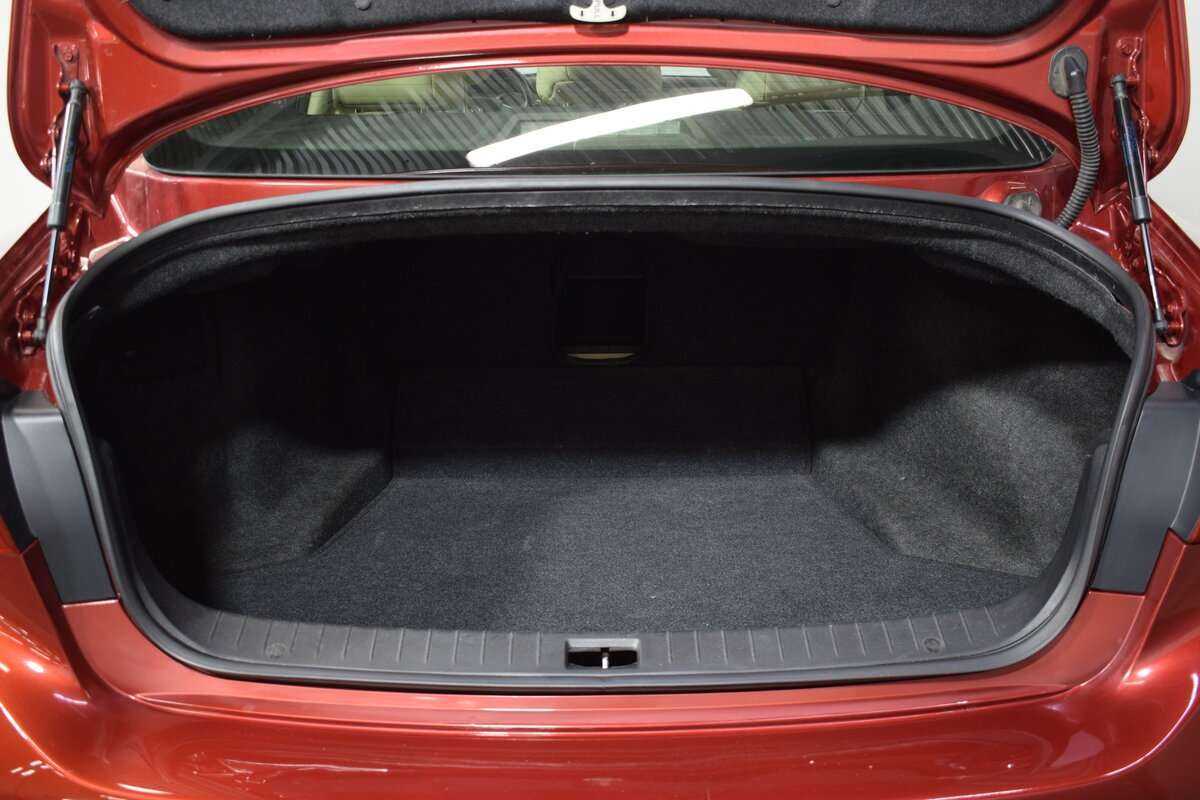 Infiniti Q50 с пробегом — 2015 год. Фото: #7