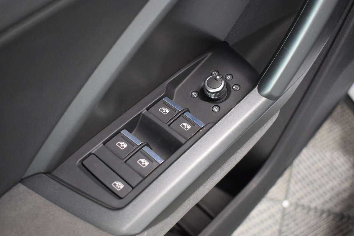 Audi Q3 Sportback с пробегом — 2021 год. Фото: #8