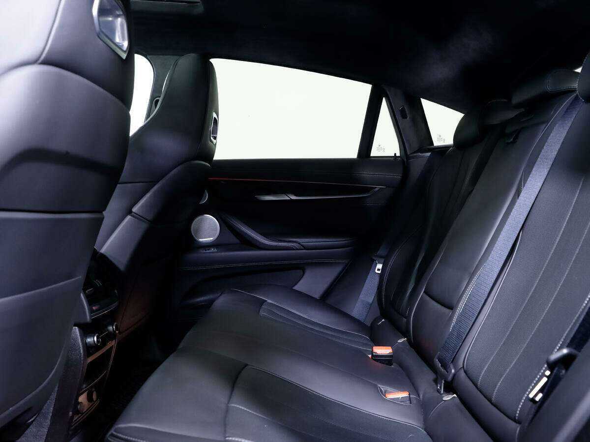 BMW X6 M с пробегом — 2018 год. Фото: #8