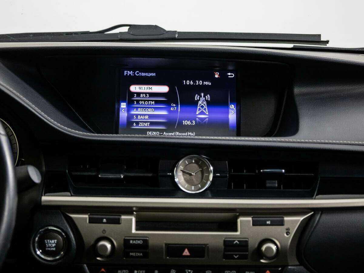 Lexus ES с пробегом — 2018 год. Фото: #13