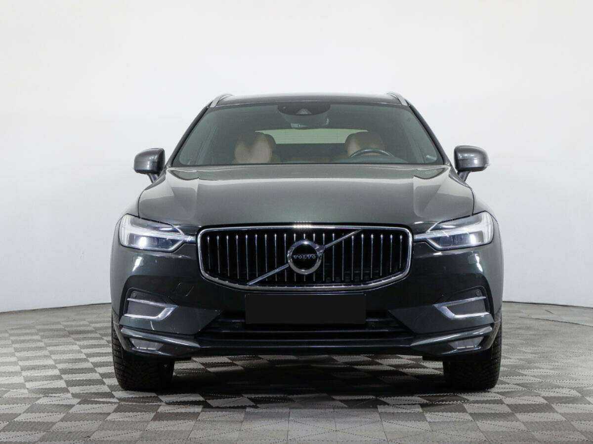 Volvo XC60 с пробегом — 2018 год. Фото: #1