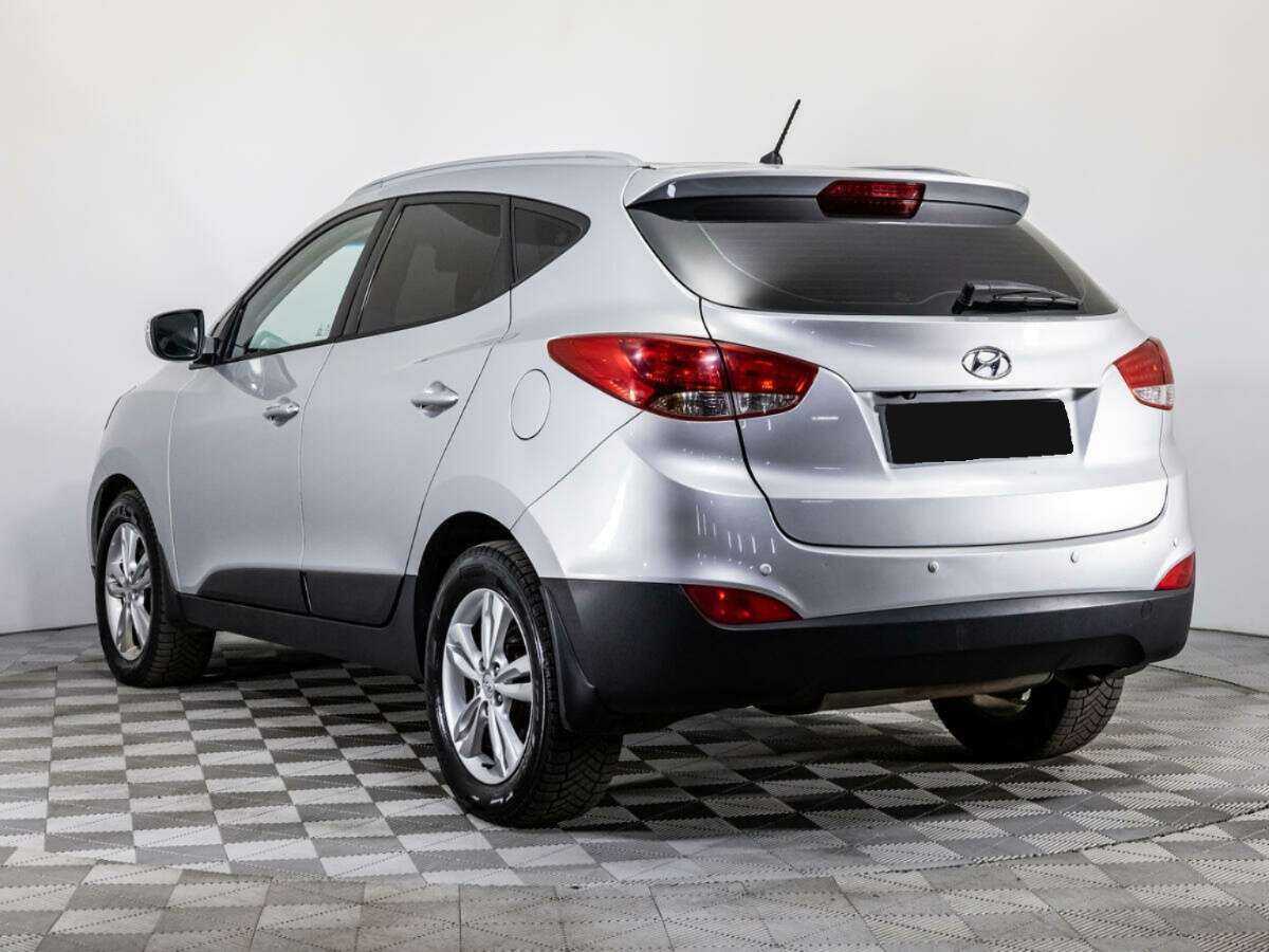 Hyundai ix35 с пробегом — 2010 год. Фото: #4