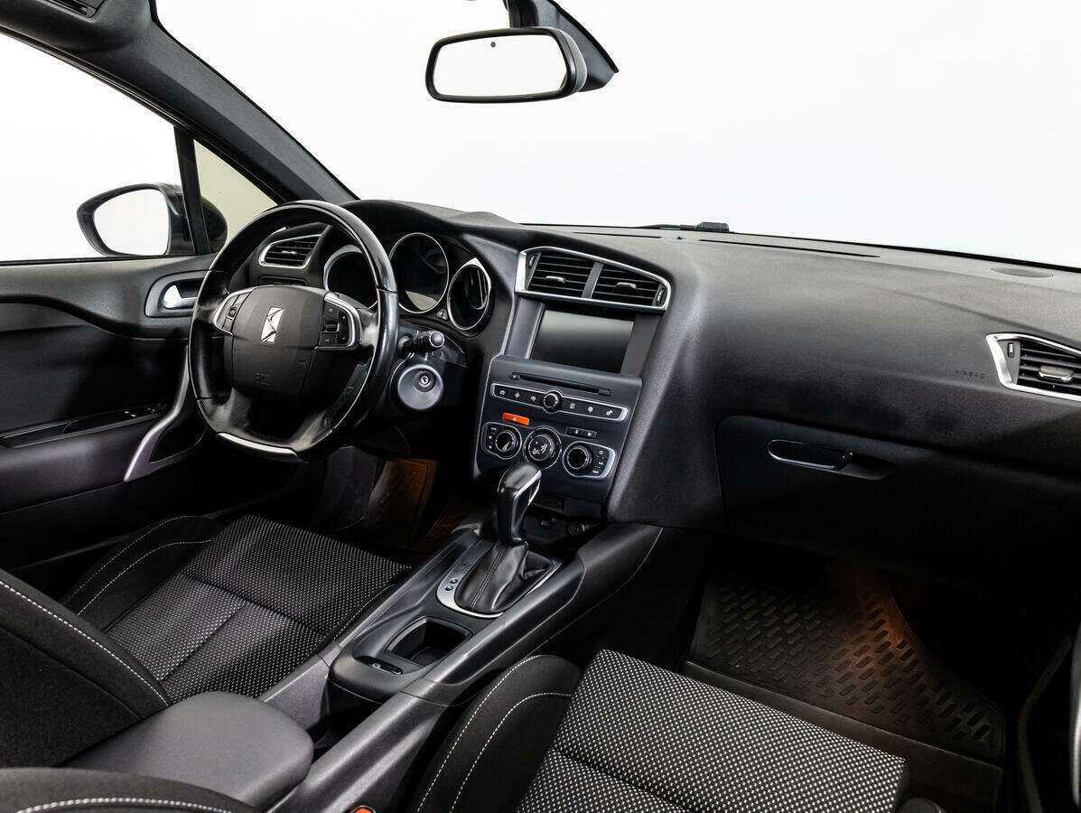 DS 4 с пробегом — 2016 год. Фото: #8