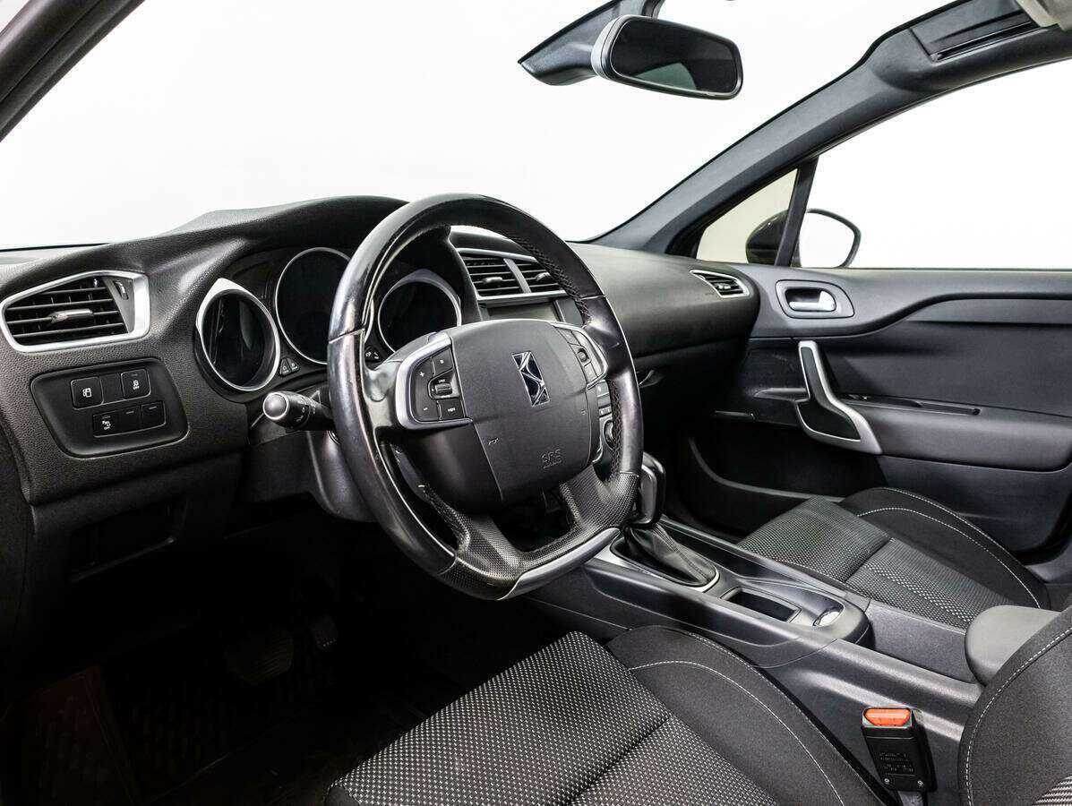 DS 4 с пробегом — 2016 год. Фото: #10