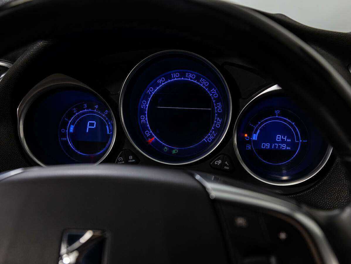 DS 4 с пробегом — 2016 год. Фото: #11