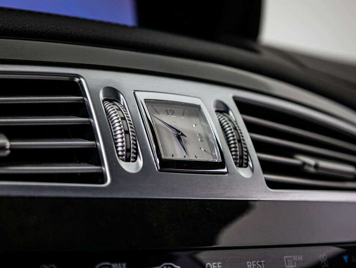 Mercedes-Benz CL-Класс с пробегом — 2008 год. Фото: #11