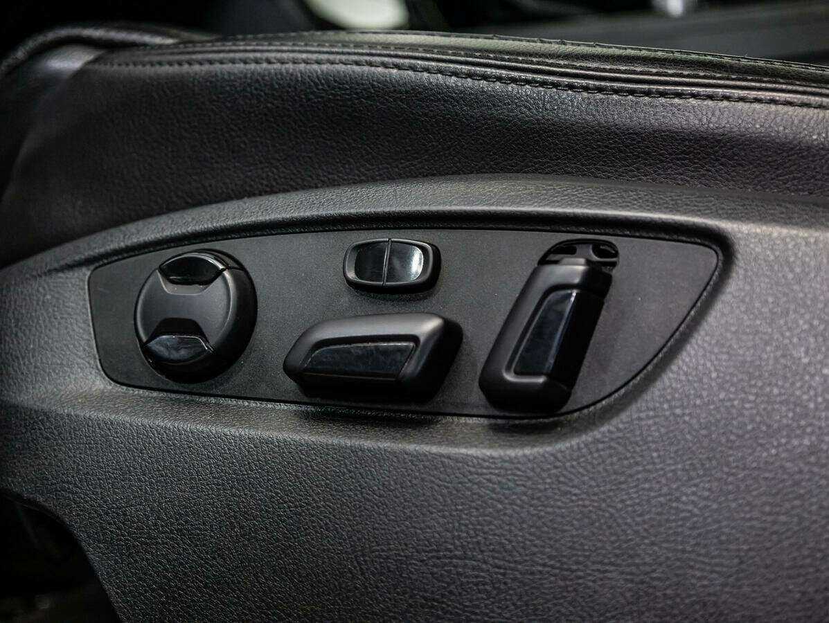 Volkswagen Touareg с пробегом — 2018 год. Фото: #15