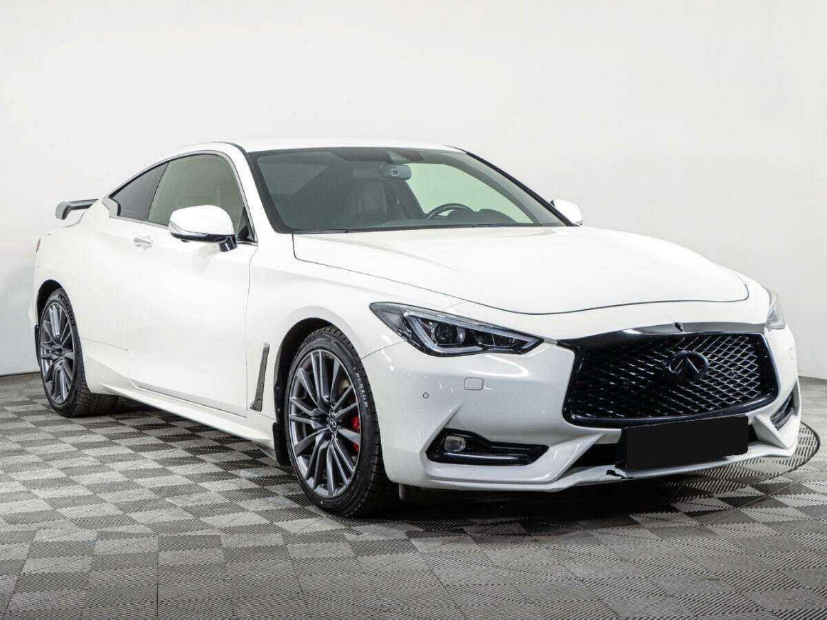 Infiniti Q60 с пробегом — 2017 год. Фото: #2