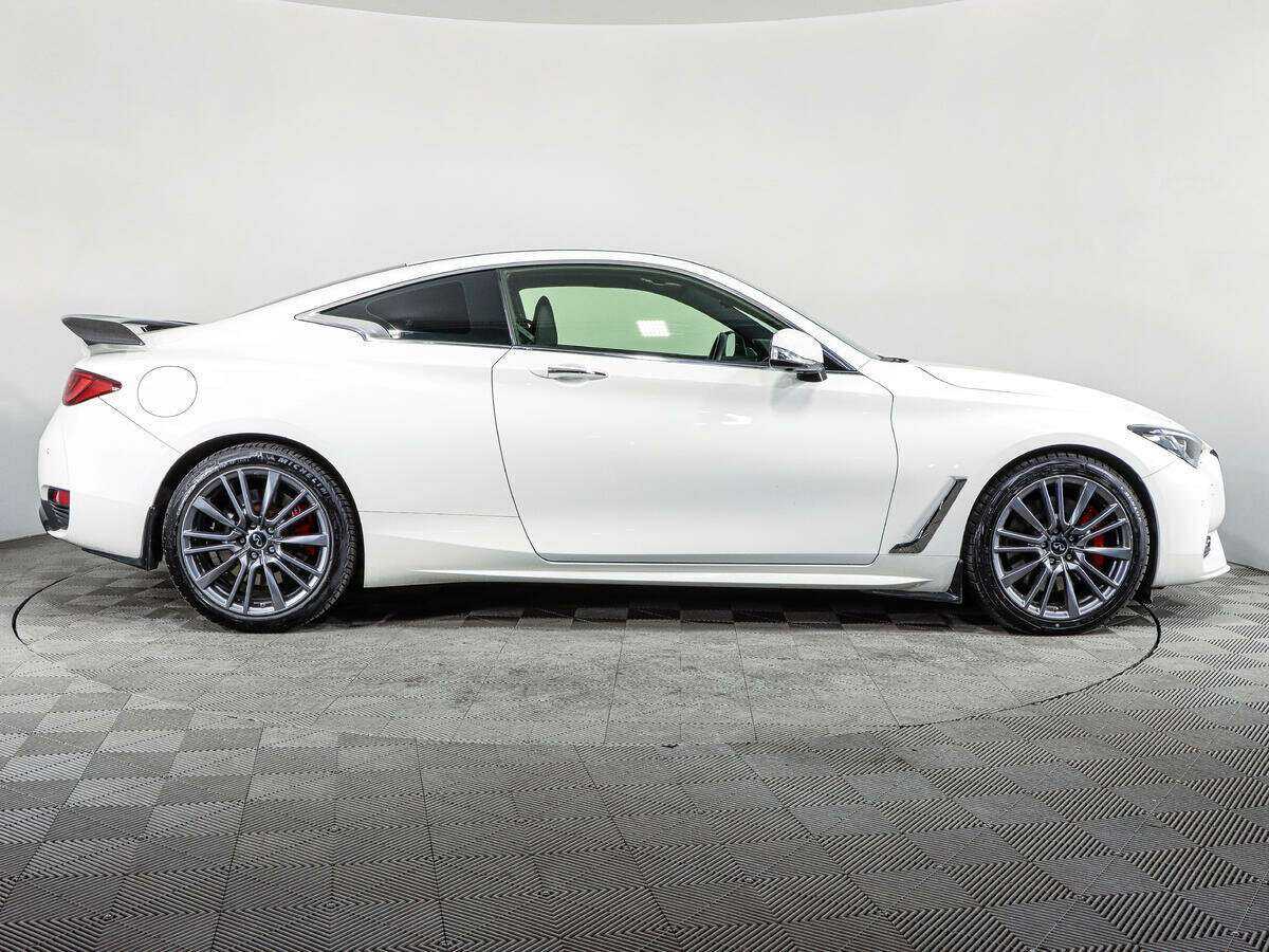 Infiniti Q60 с пробегом — 2017 год. Фото: #3