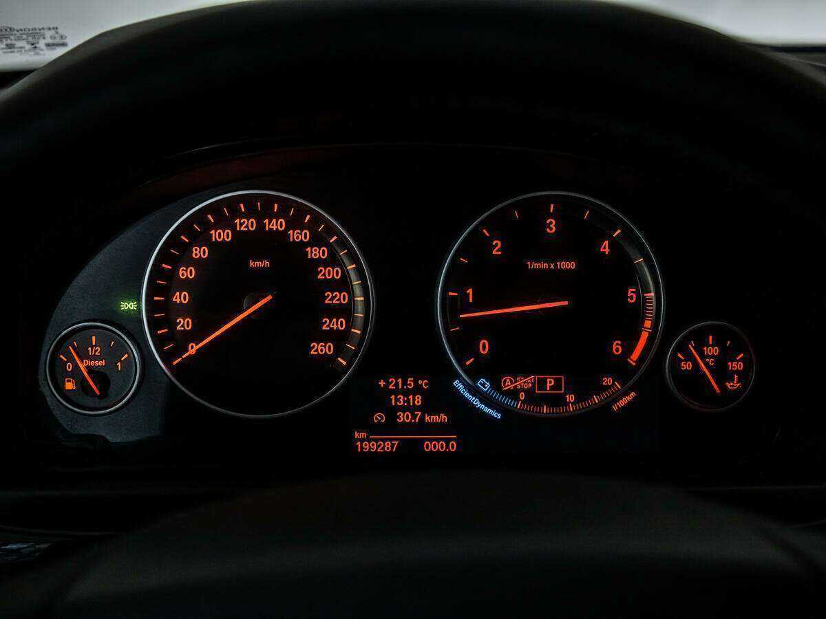 BMW 5 серии с пробегом — 2014 год. Фото: #9