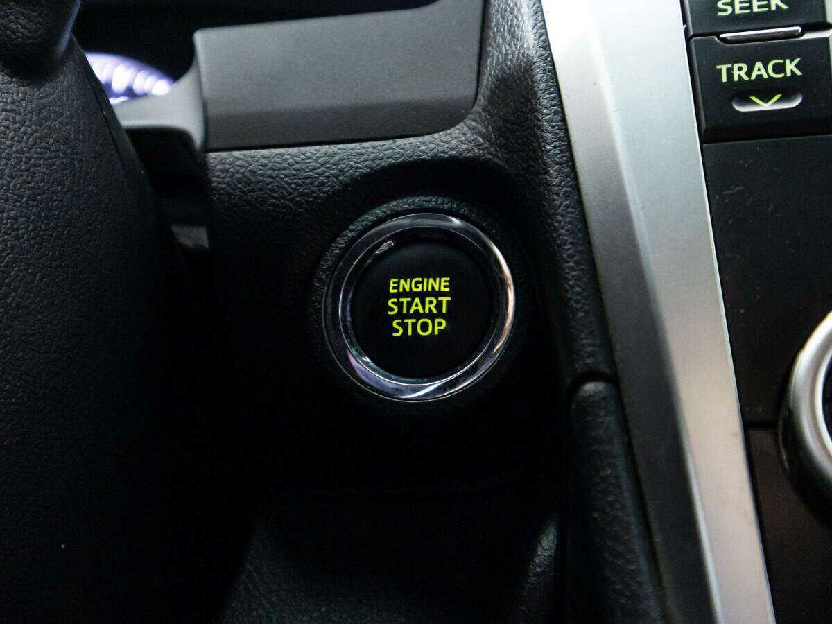 Toyota Camry с пробегом — 2013 год. Фото: #16