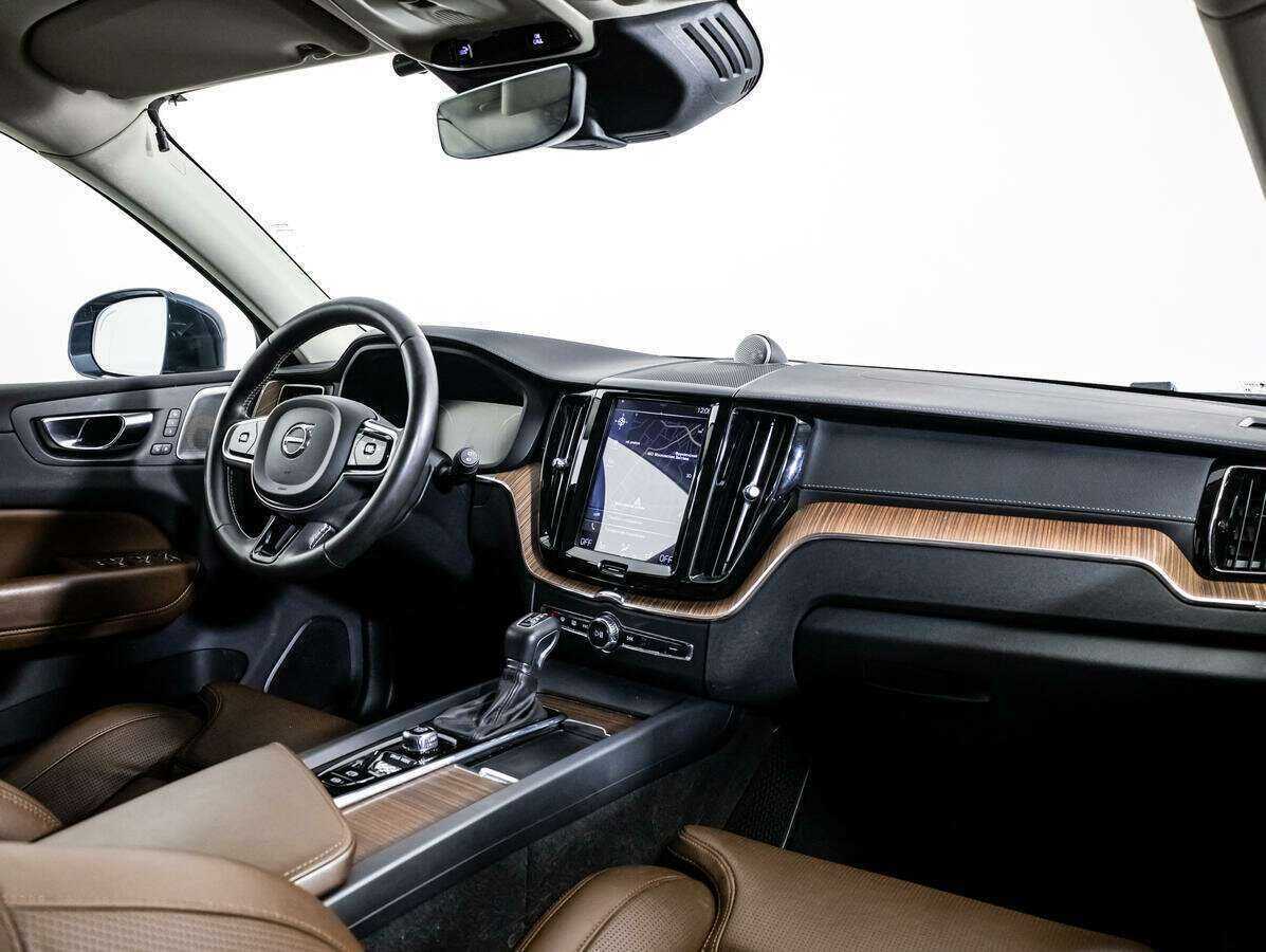 Volvo XC60 с пробегом — 2020 год. Фото: #7