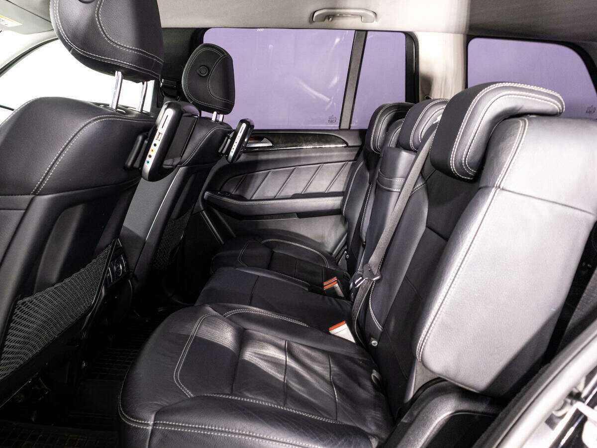 Mercedes-Benz GL-Класс с пробегом — 2014 год. Фото: #9