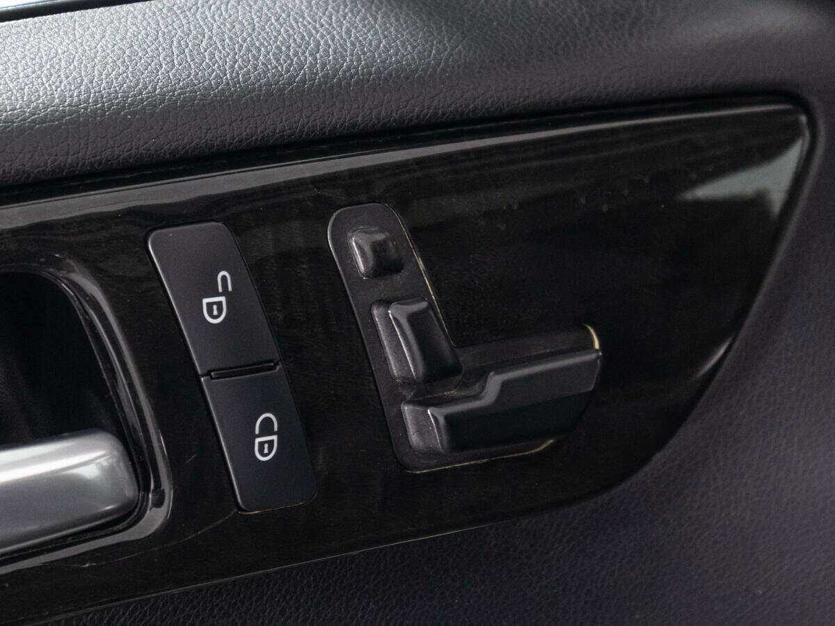 Mercedes-Benz GL-Класс с пробегом — 2014 год. Фото: #15