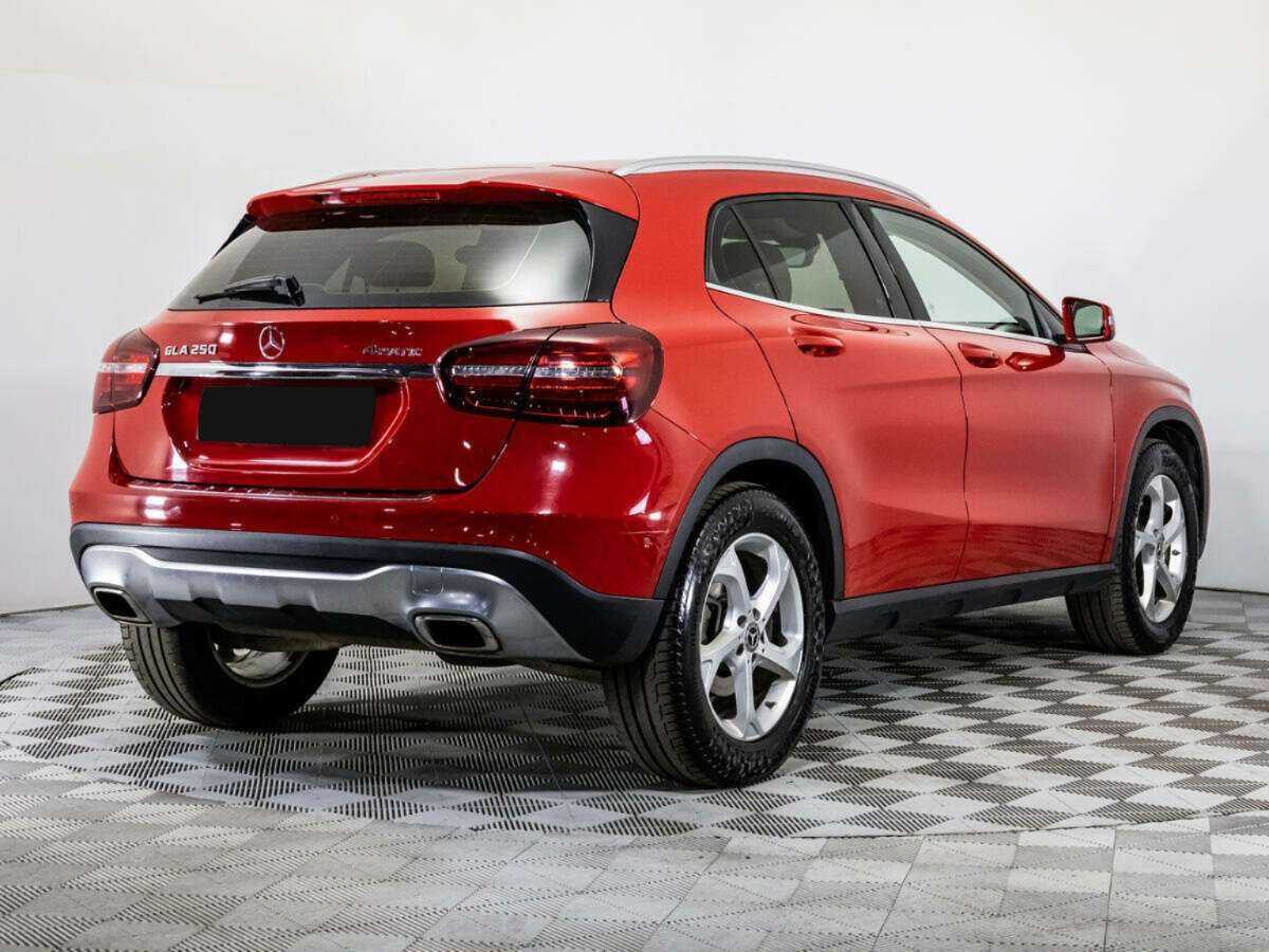 Mercedes-Benz GLA с пробегом — 2017 год. Фото: #3