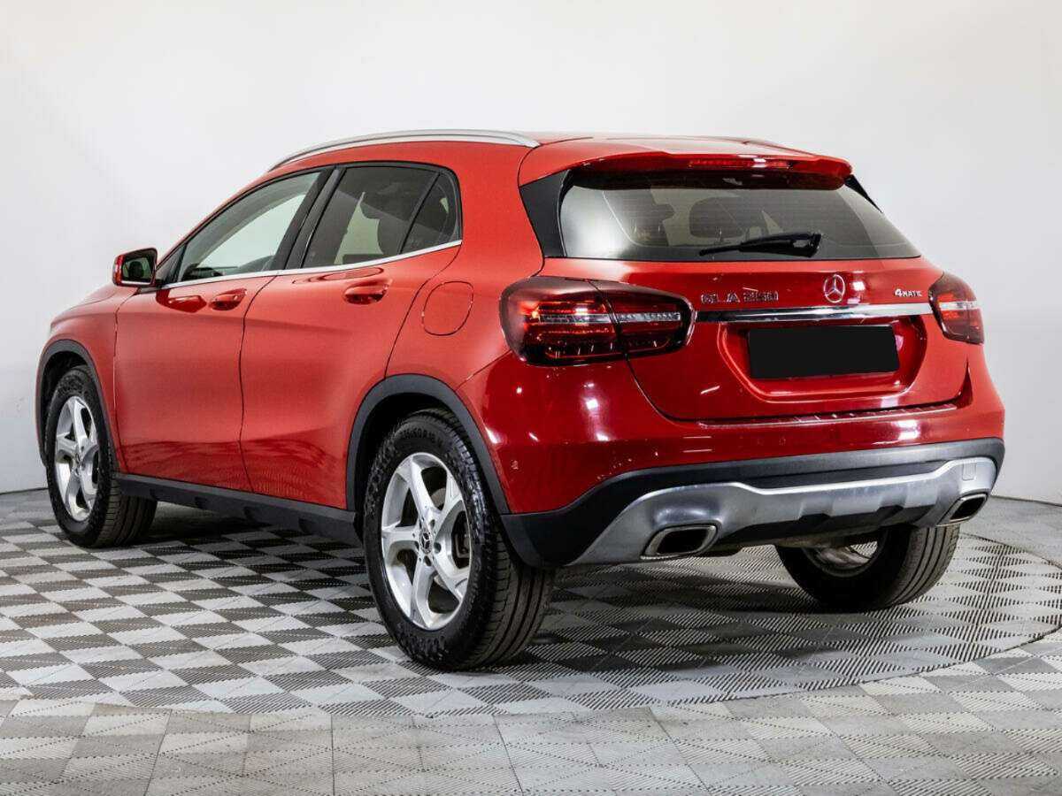 Mercedes-Benz GLA с пробегом — 2017 год. Фото: #5