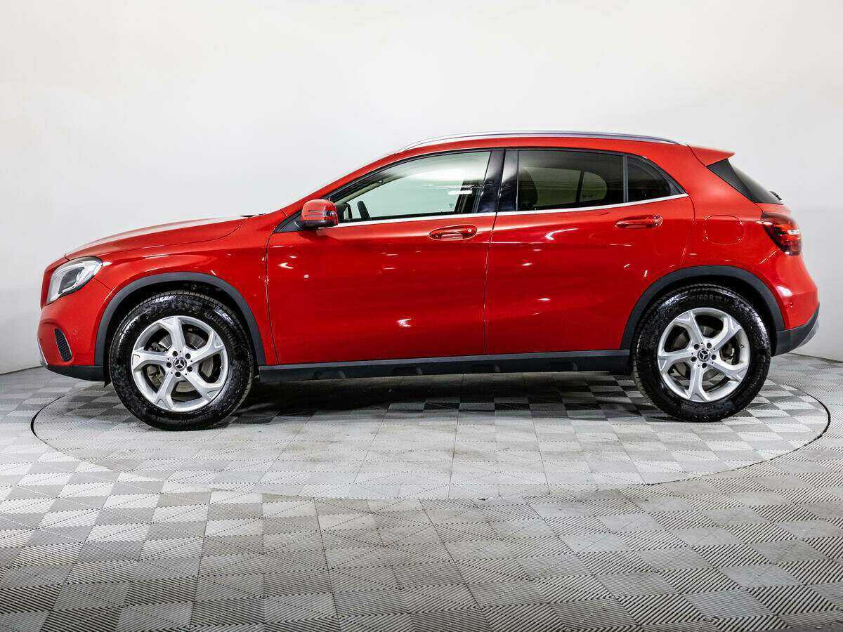 Mercedes-Benz GLA с пробегом — 2017 год. Фото: #6