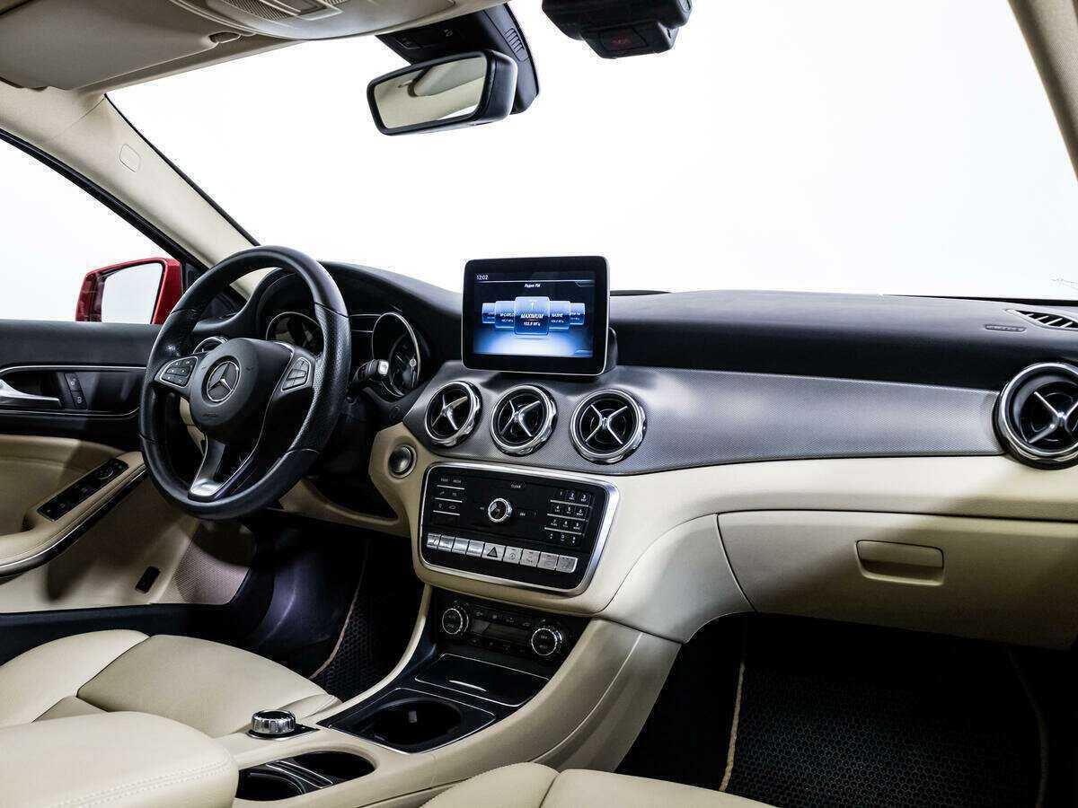 Mercedes-Benz GLA с пробегом — 2017 год. Фото: #7