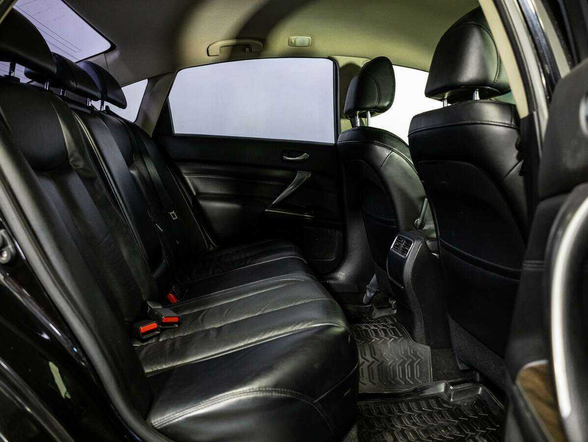 Nissan Teana с пробегом — 2011 год. Фото: #7