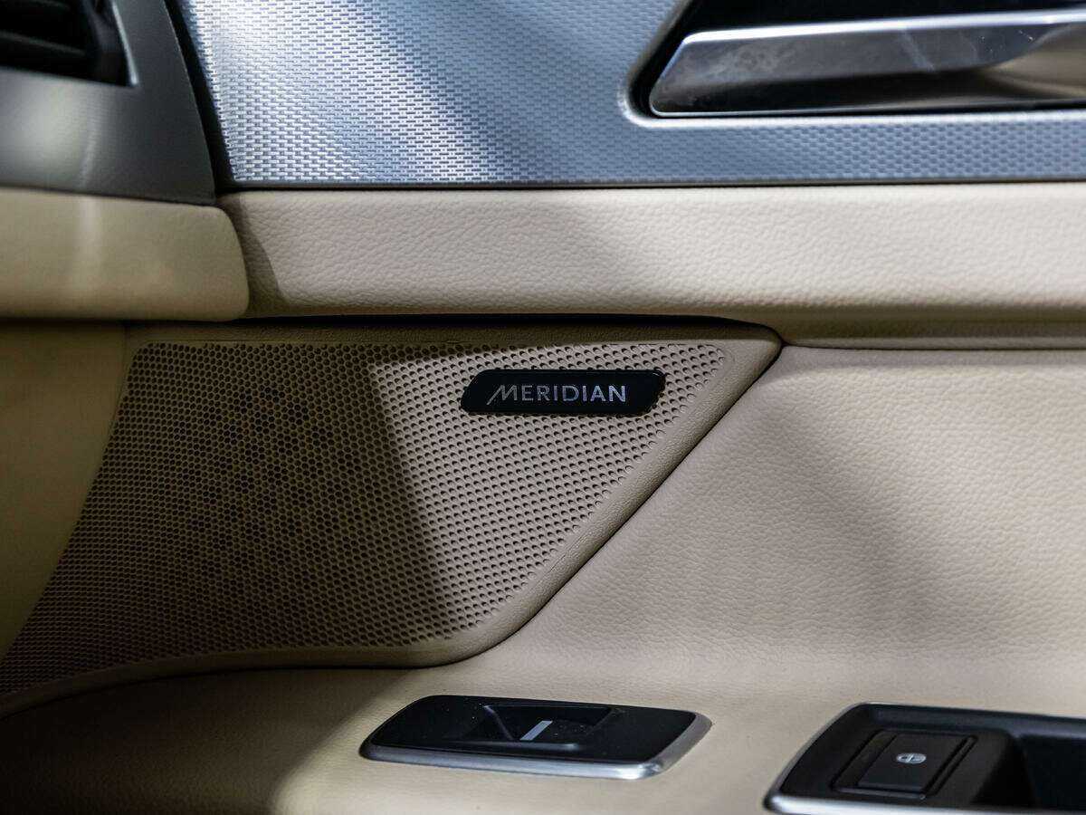 Jaguar XF с пробегом — 2016 год. Фото: #19