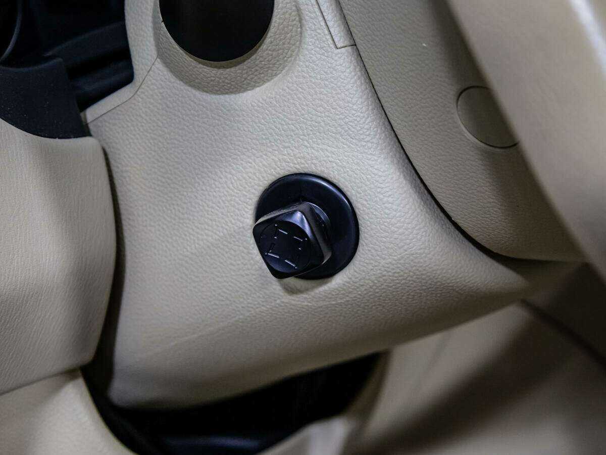 Infiniti EX с пробегом — 2011 год. Фото: #12