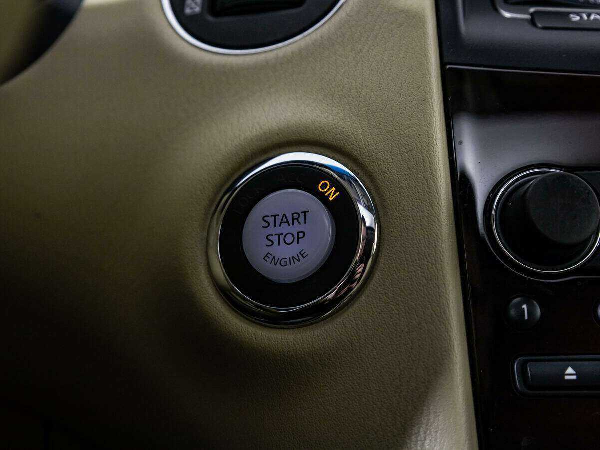 Infiniti EX с пробегом — 2011 год. Фото: #20