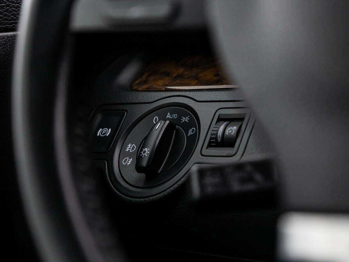 Volkswagen Passat с пробегом — 2010 год. Фото: #15