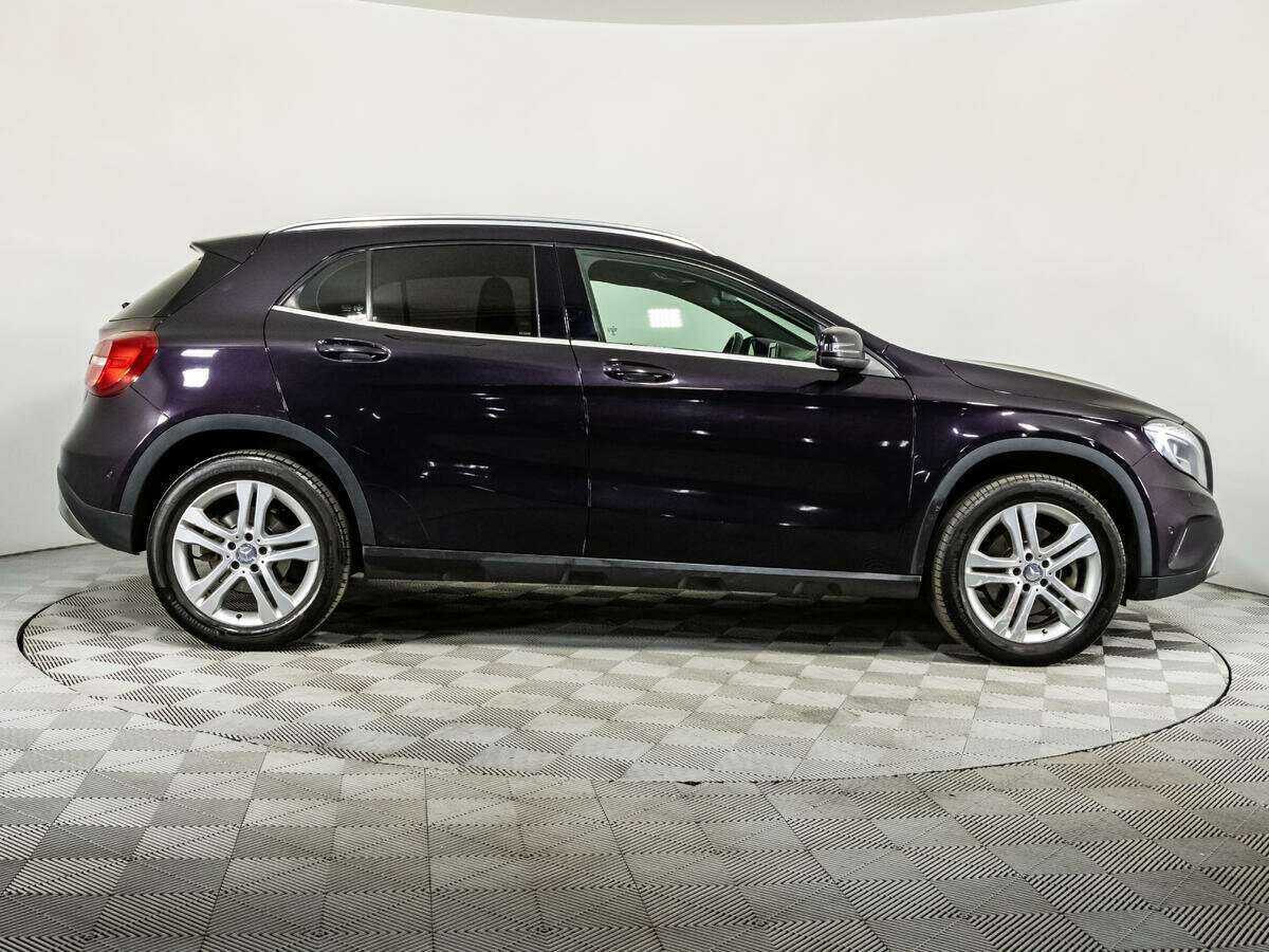 Mercedes-Benz GLA с пробегом — 2015 год. Фото: #3