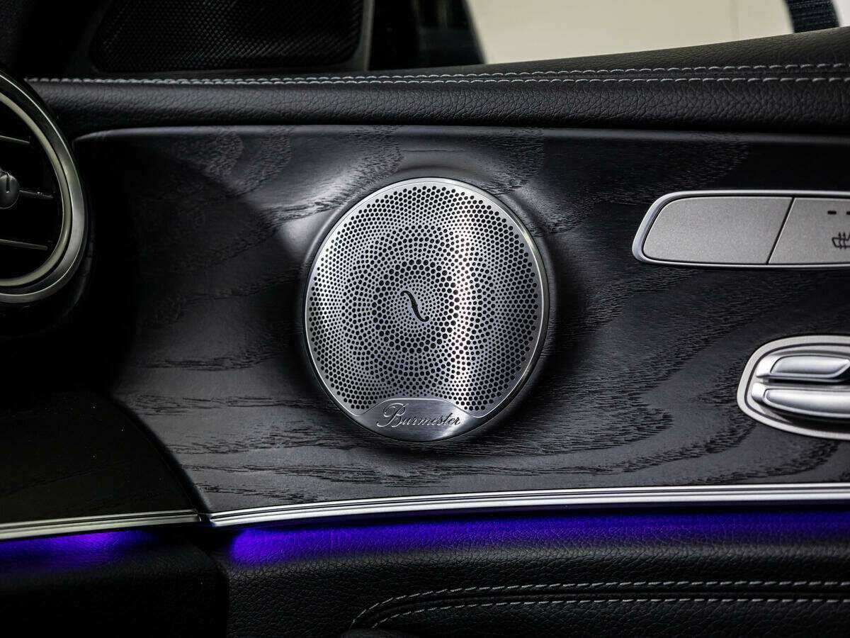 Mercedes-Benz E-Класс с пробегом — 2019 год. Фото: #18