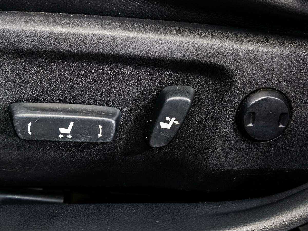 Toyota Camry с пробегом — 2013 год. Фото: #18