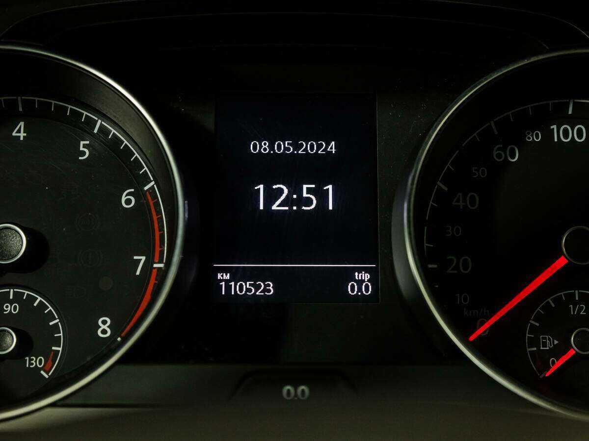 Volkswagen Golf с пробегом — 2013 год. Фото: #11