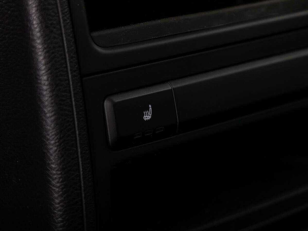 Volkswagen Touareg с пробегом — 2017 год. Фото: #25