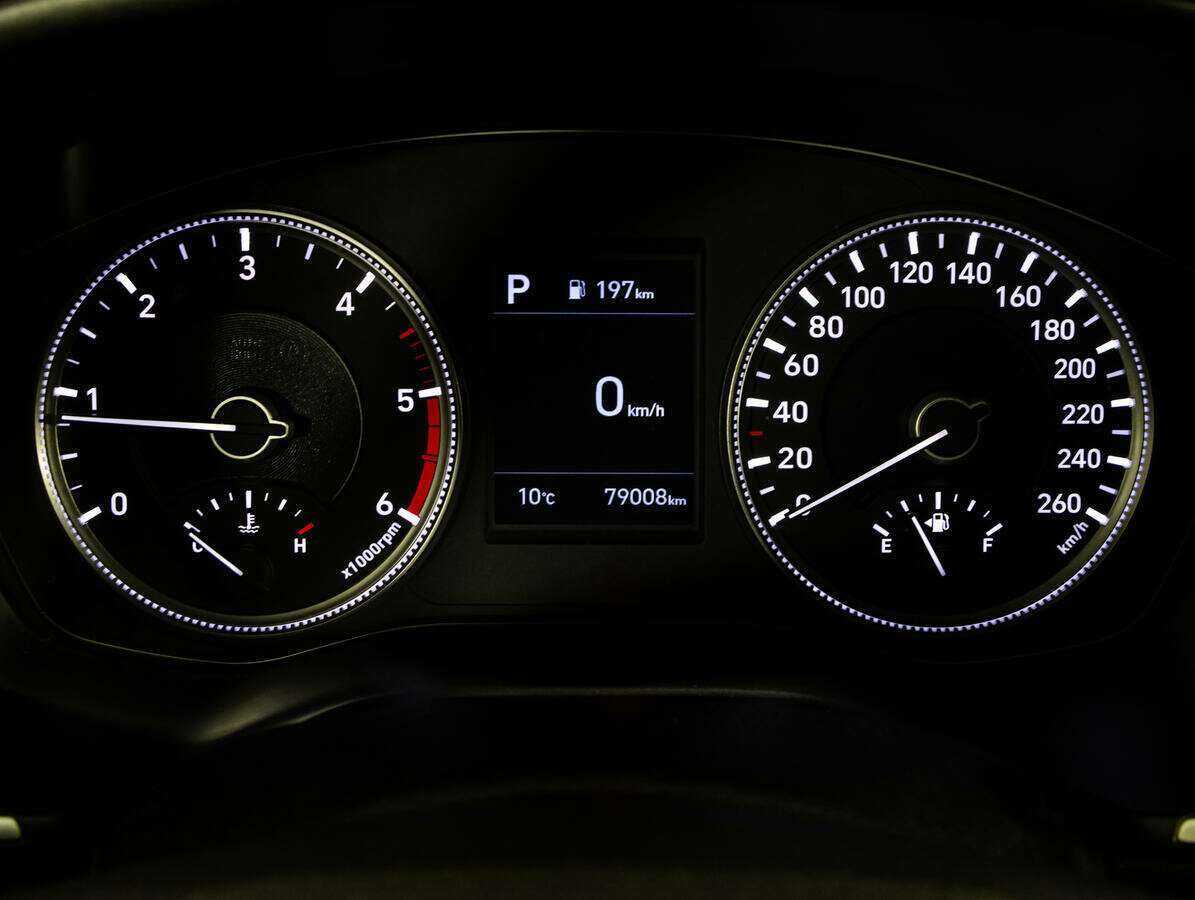 Hyundai Santa Fe с пробегом — 2018 год. Фото: #20