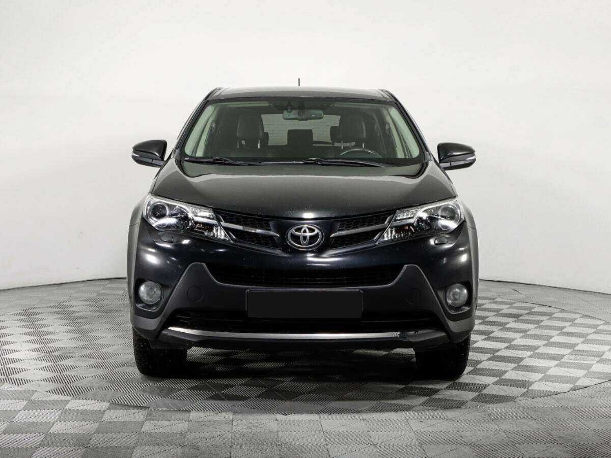 Toyota RAV4 с пробегом — 2013 год. Фото: #1