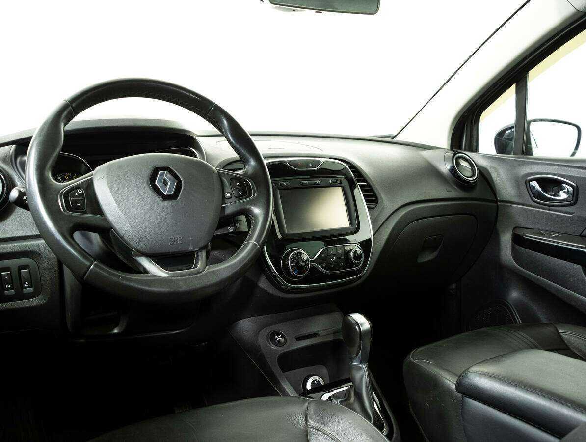 Renault Kaptur с пробегом — 2016 год. Фото: #10